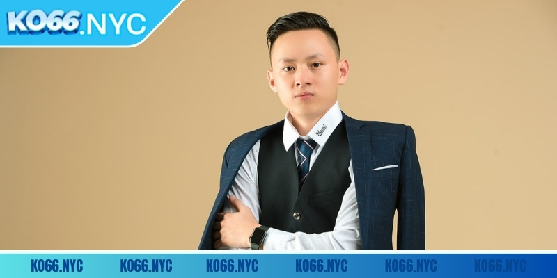 Thông tin cơ bản về CEO Floyd Nguyễn